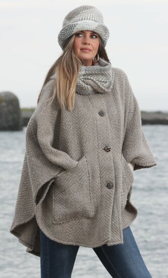 Branigan Weavers Wollen Cape Tina Beige