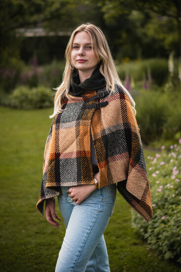 Branigan Weavers Wollen Poncho Galway Sage