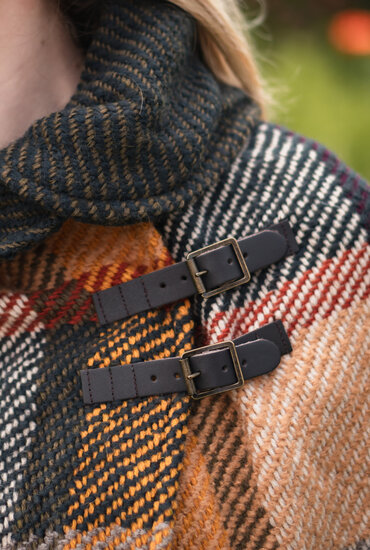 Branigan Weavers Wollen Poncho Galway Sage