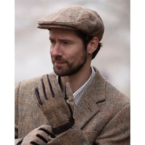 Walker en Hawkes Harris Tweed Oakmoor Flat Cap White Sand
