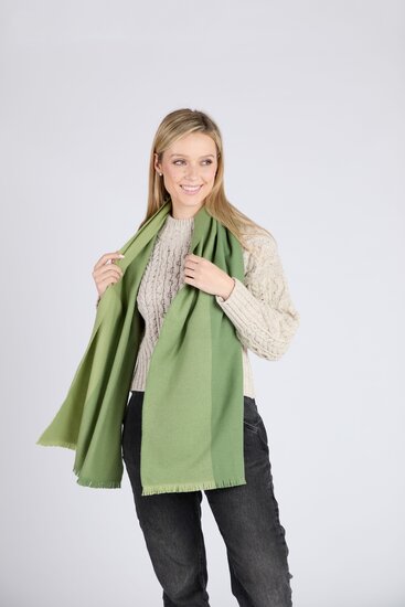 Foxford Fine Merino Extra Grote Sjaal Green 4 Stripe