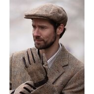 Walker en Hawkes Harris Tweed Oakmoor Flat Cap White Sand