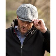 Walker en Hawkes Harris Tweed 8-Panel Thomas Baker Boy Cap Steel Grey