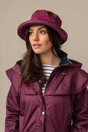 Lighthouse Regenhoed Canterburry Plum