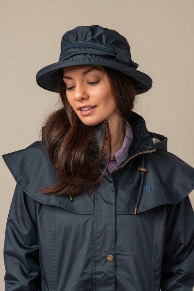 Lighthouse Regenhoed Canterburry Nightshade